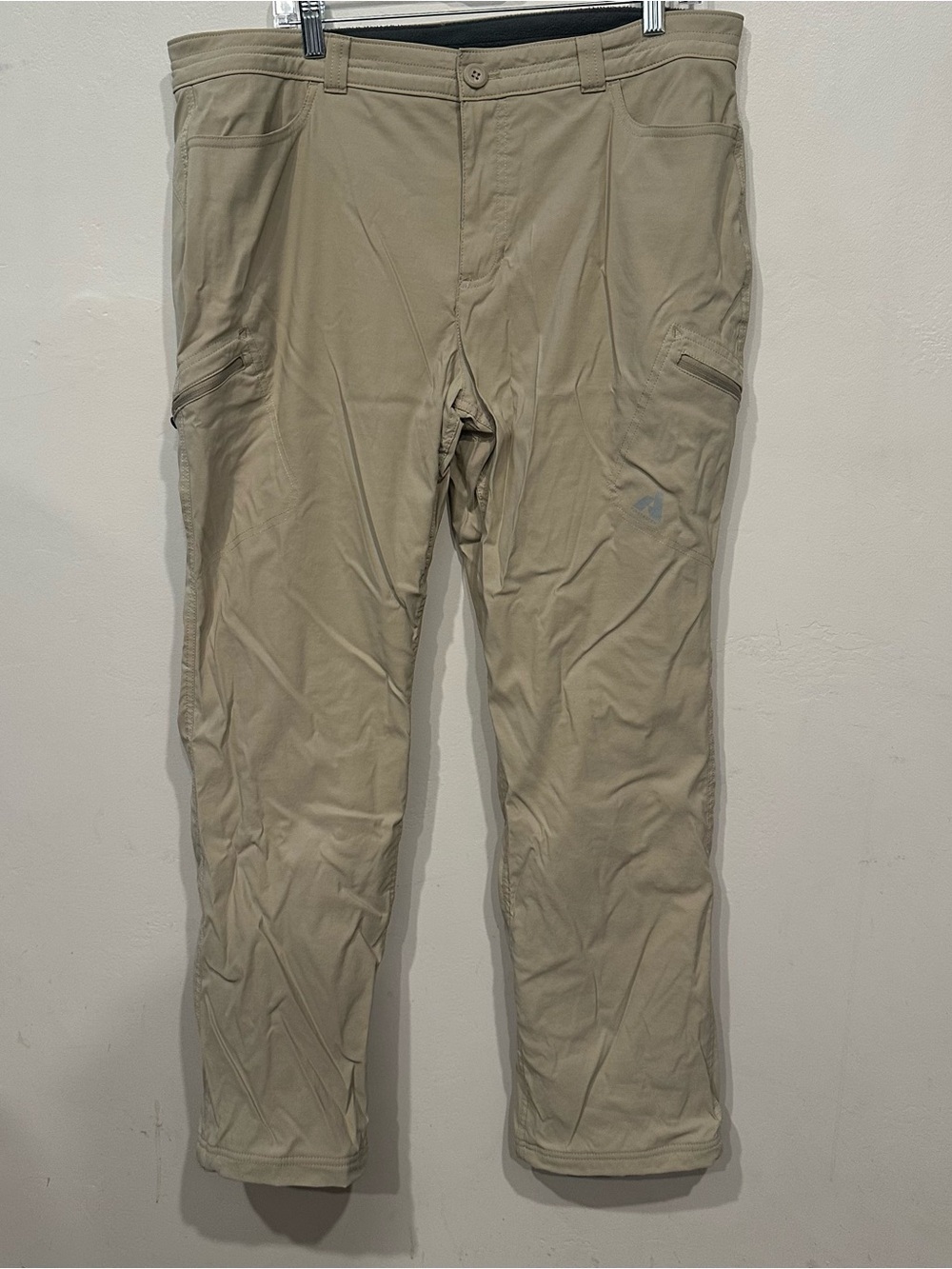 Eddie Bauer Guide Pro Pants Womens 18 Straight Leg Hiking First Ascent UPF Cargo